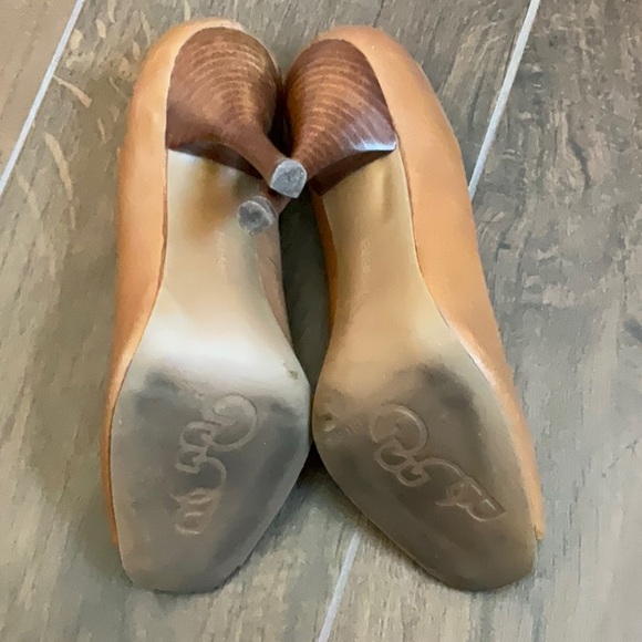 BCBGirls Peep Toe Heels - Picture 4 of 5